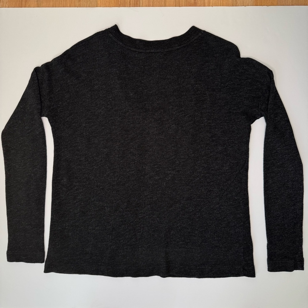 JAMES PERSE Long Sleeve V-Neck Top Black Knit Size 2/Medium - Picture 6 of 12